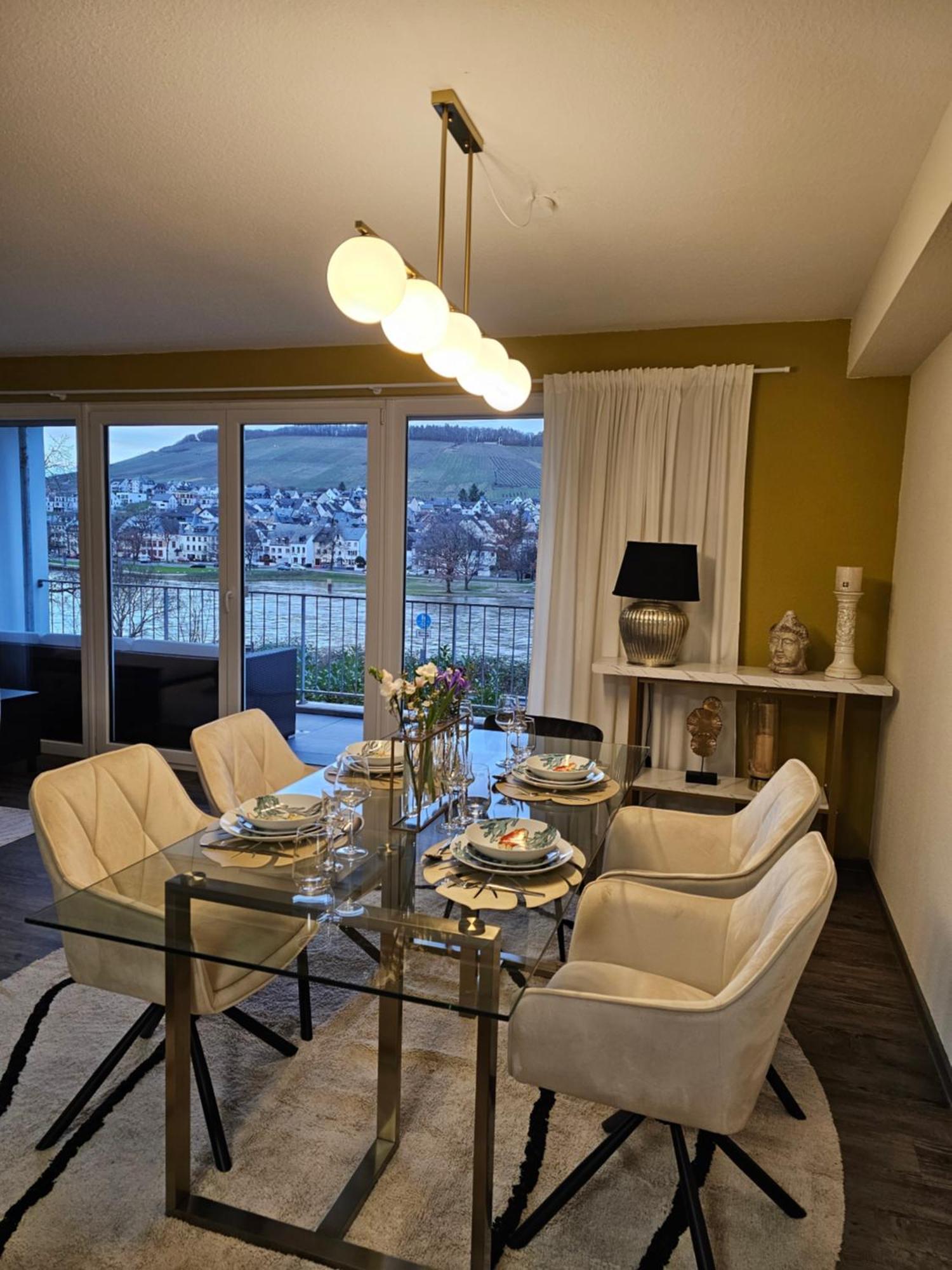 Deluxe 3-Rooms River View, Bernkastel-Kues Eksteriør billede