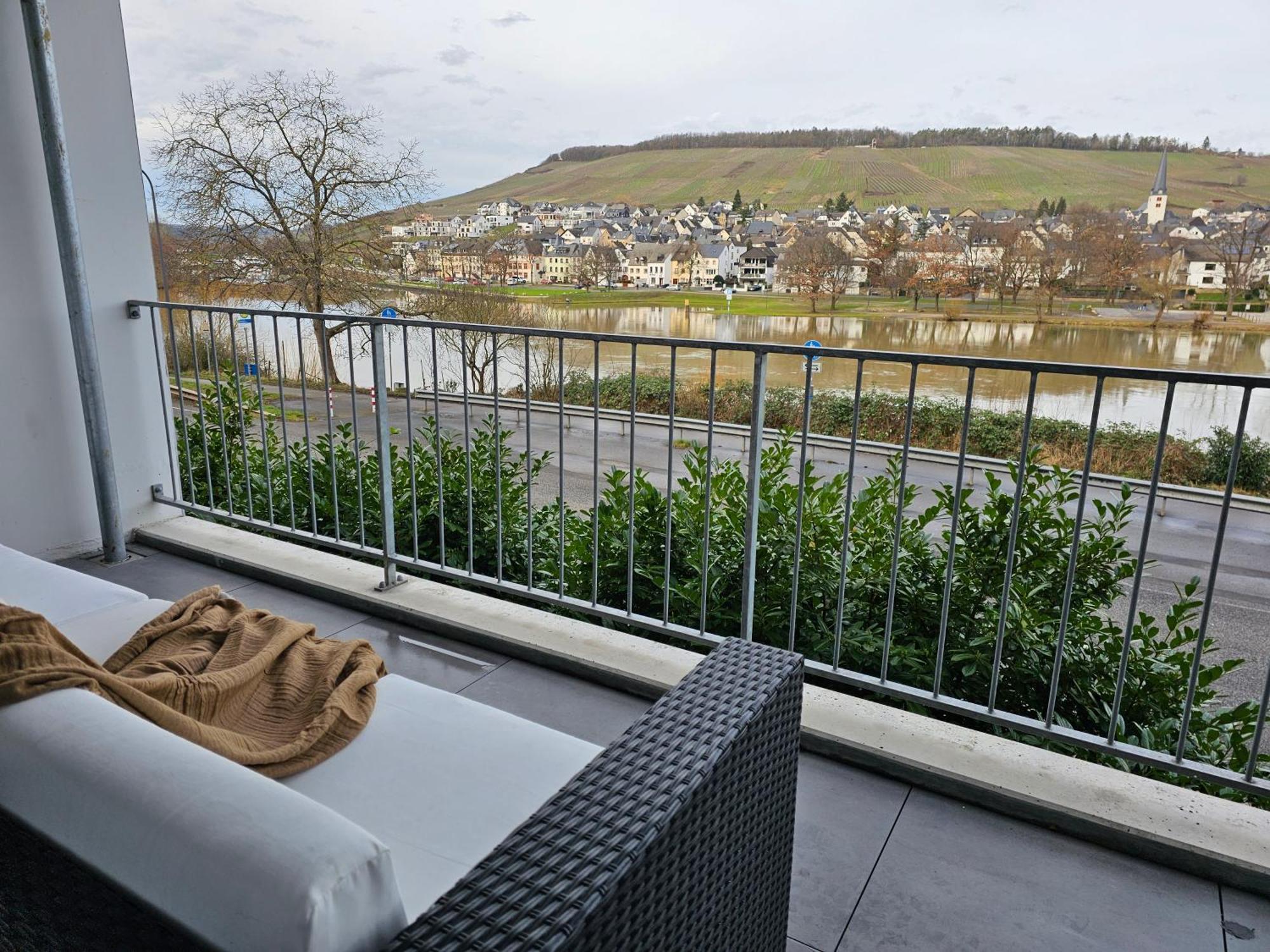 Deluxe 3-Rooms River View, Bernkastel-Kues Eksteriør billede