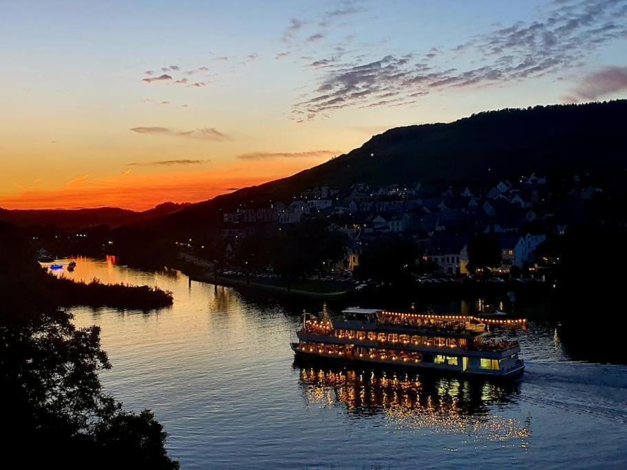 Deluxe 3-Rooms River View, Bernkastel-Kues Eksteriør billede